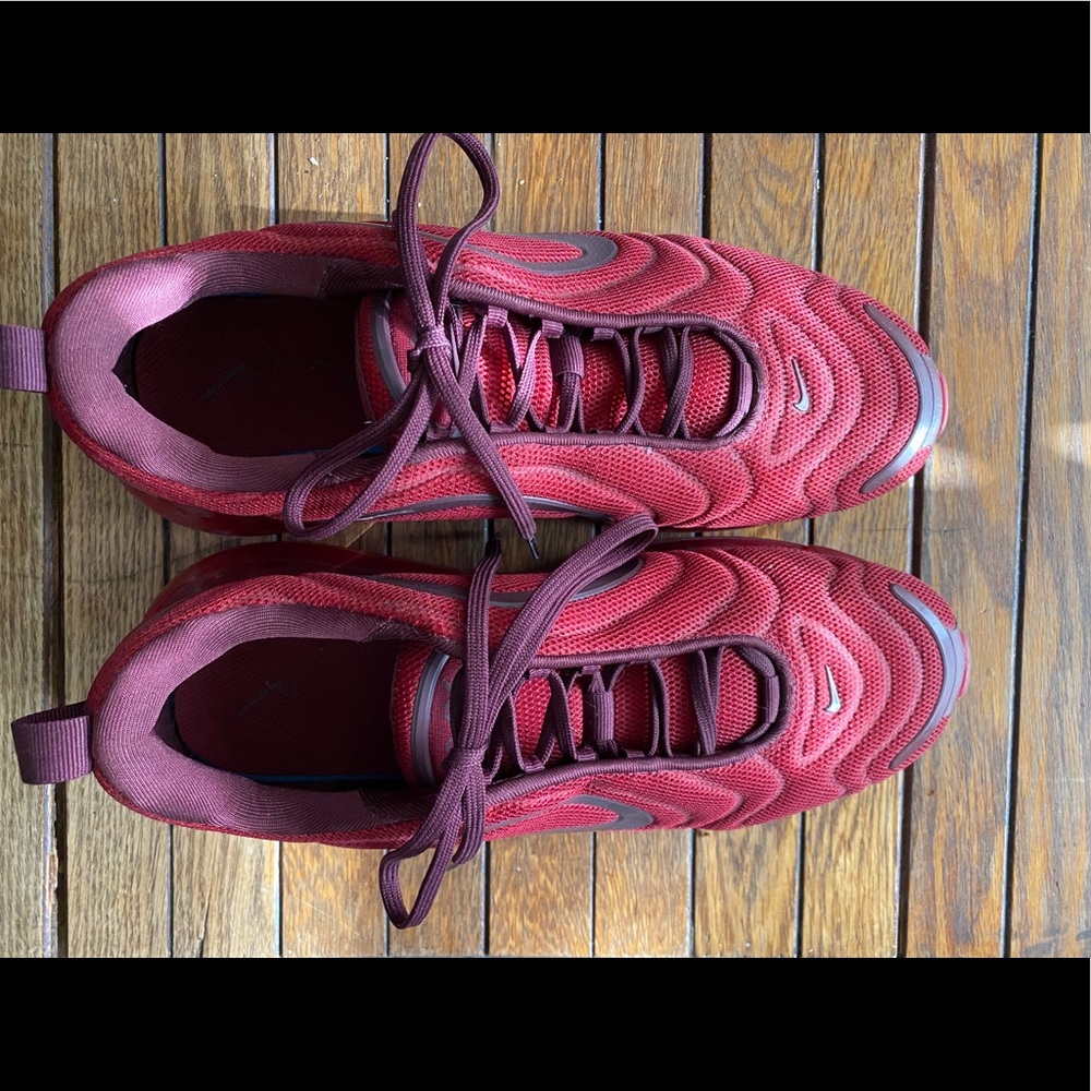 Nike Air Max 720 Red